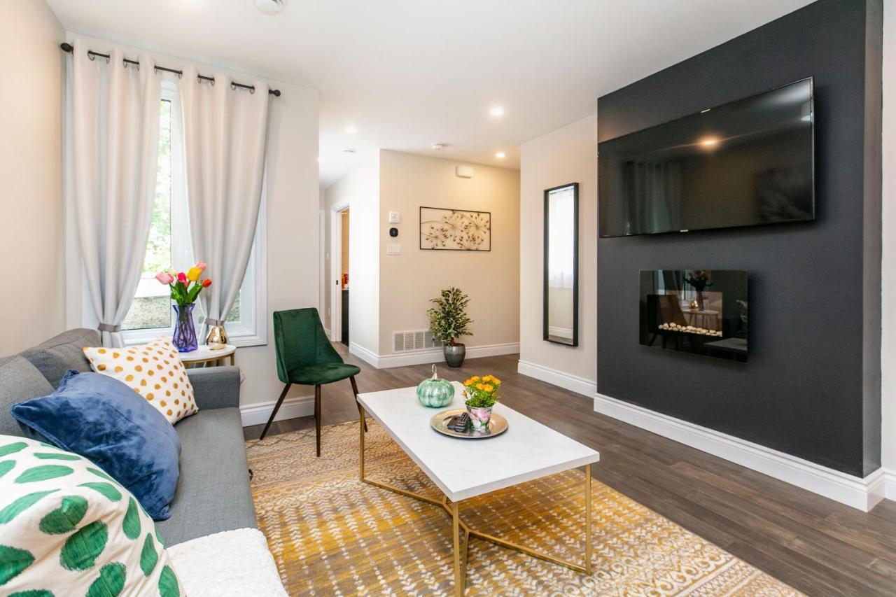 Luxury 1Br With King Bed - Steps From Byward Market! Appartement Ottawa Buitenkant foto