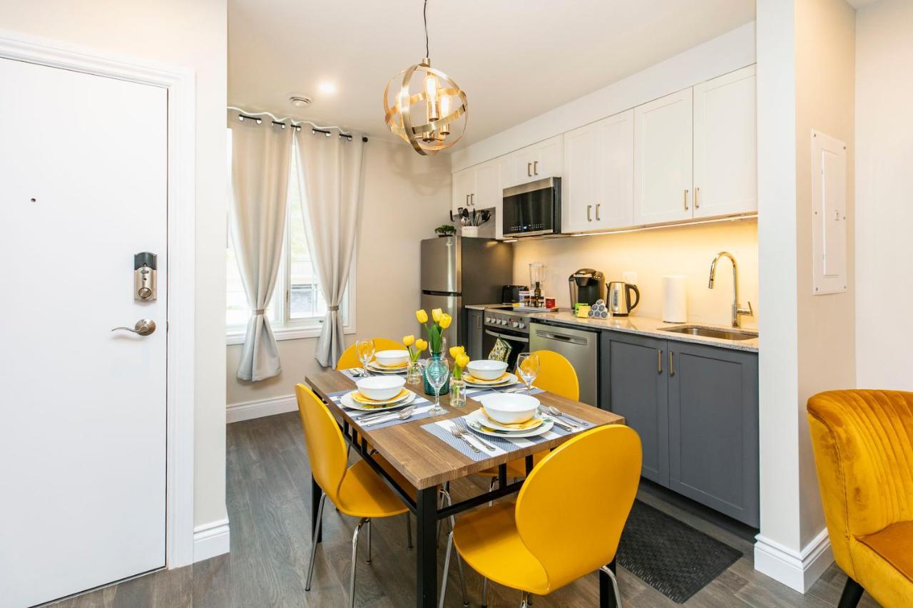 Luxury 1Br With King Bed - Steps From Byward Market! Appartement Ottawa Buitenkant foto